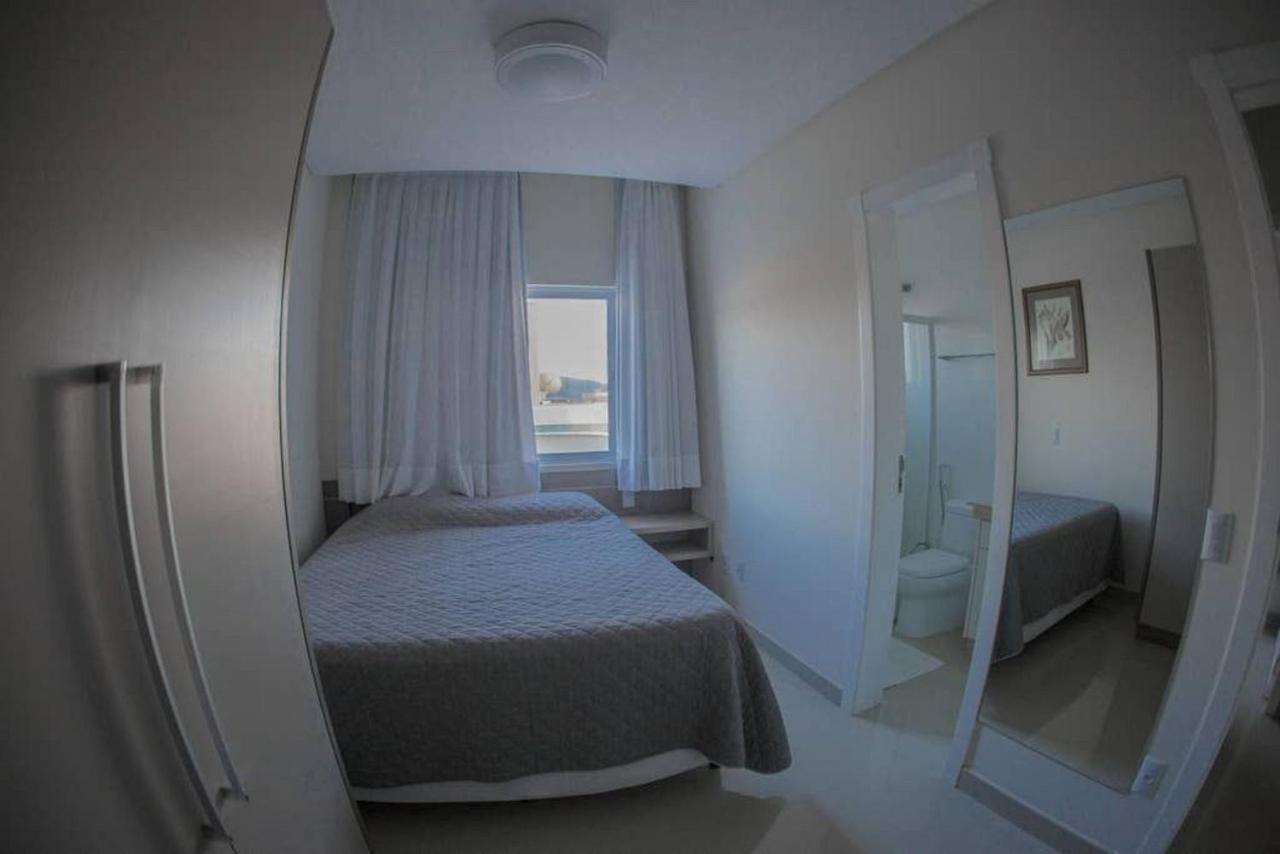 Baia Dos Golfinhos Apartment Bombinhas Luaran gambar