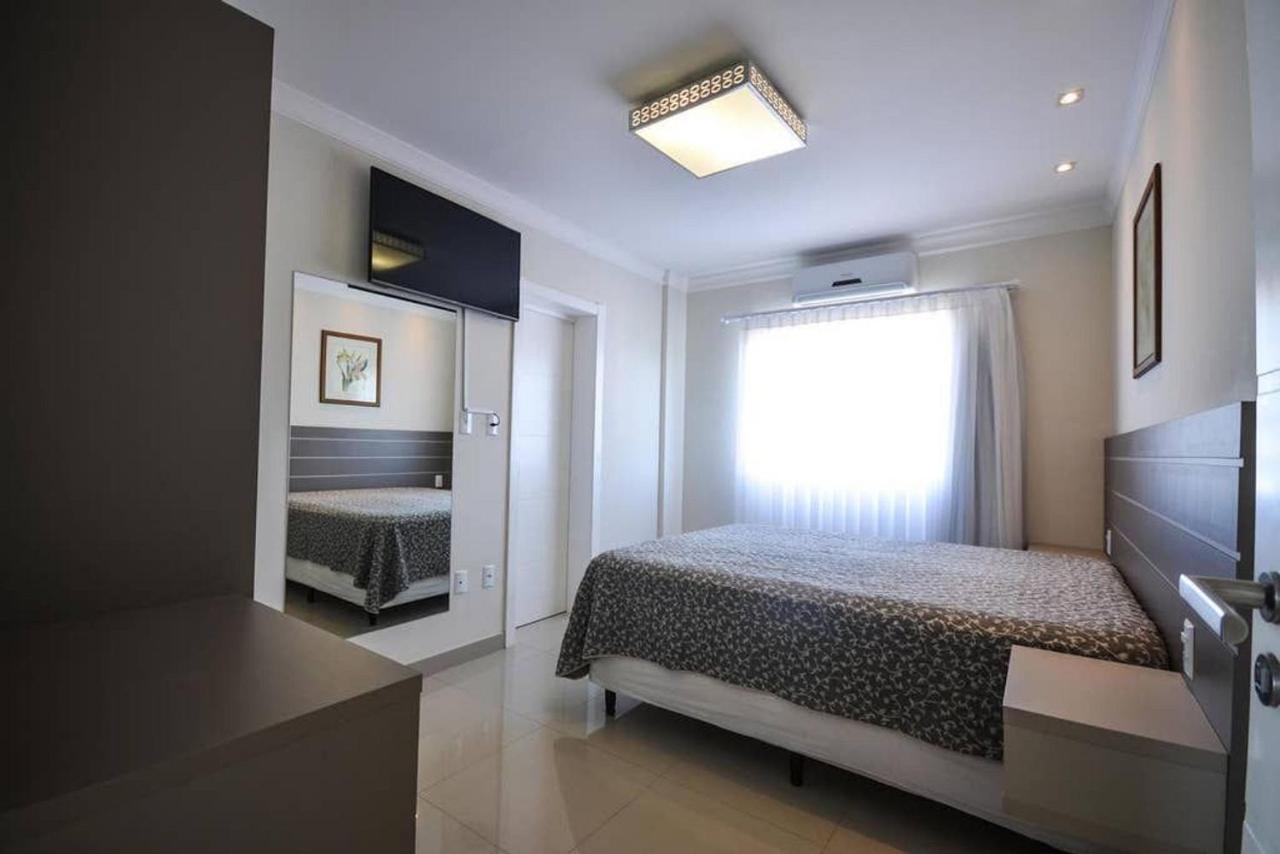 Baia Dos Golfinhos Apartment Bombinhas Luaran gambar