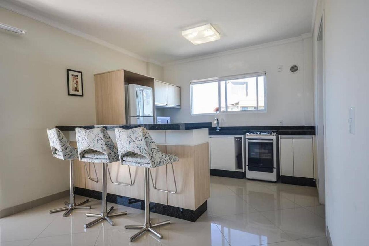 Baia Dos Golfinhos Apartment Bombinhas Luaran gambar