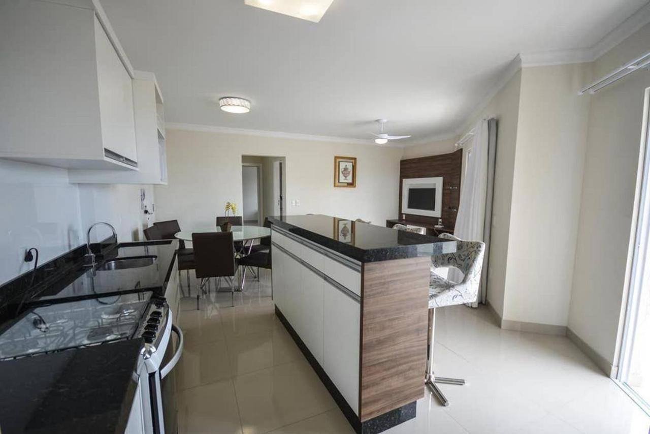 Baia Dos Golfinhos Apartment Bombinhas Luaran gambar